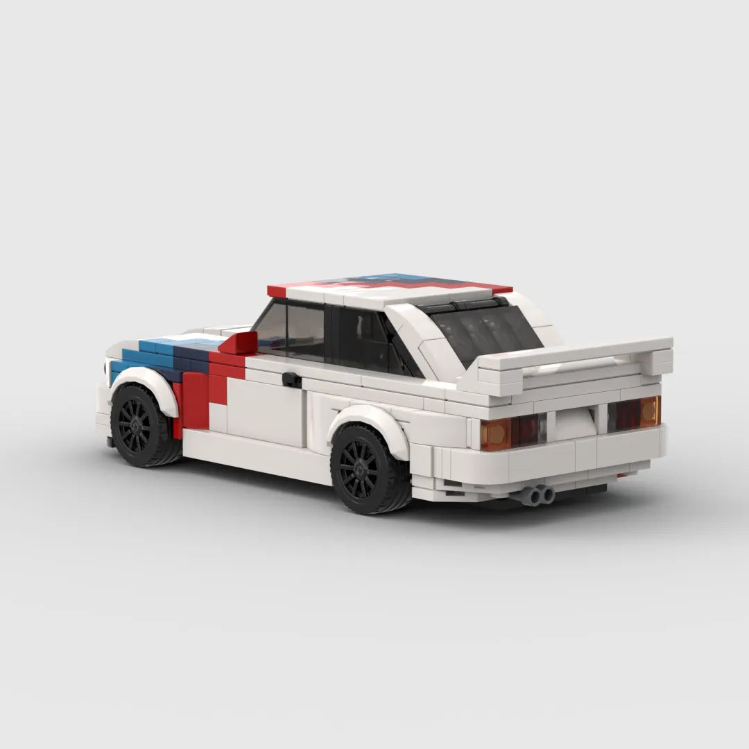 The BMW E30 | Building Blocks